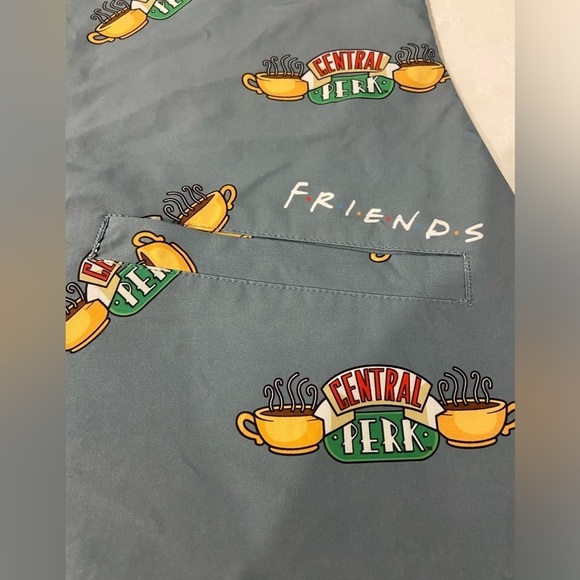 Sage Green Friends Central Perk Scrubs Women’s XL - Picture 4 of 9